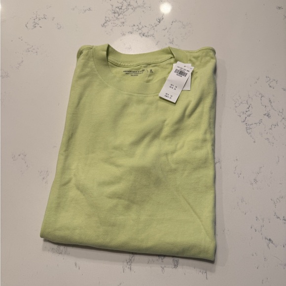 Other - A&F Abercrombie & Fitch Men's Green/yellow T-Shirt NWT